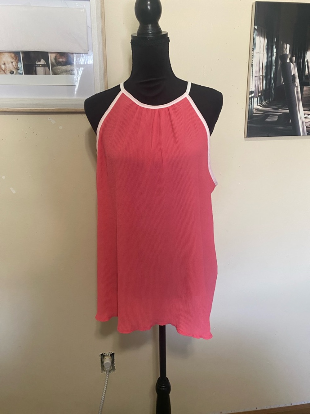 Sleeveless Pink Halter Camisole with White Trim Sz Small